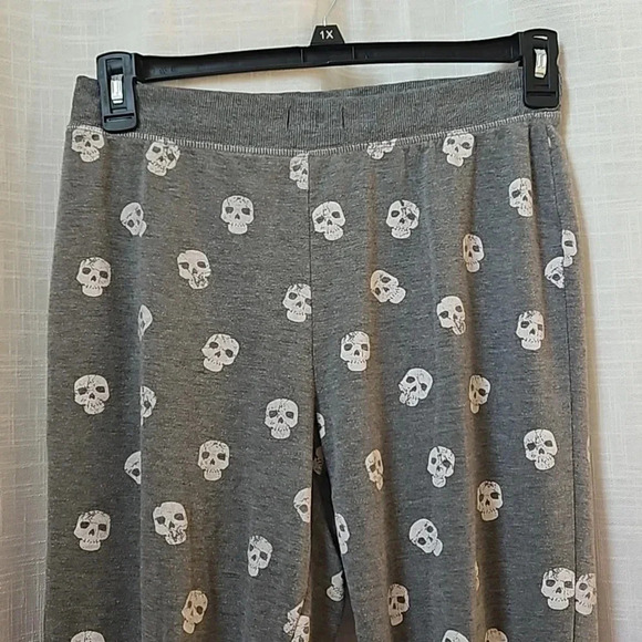 SKULL SWEATPANTS - Picture 2 of 14